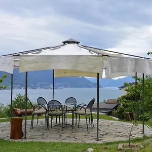 Apartment With Garden And Garage, Beautiful Lake View - Larihome Consiglio di Rumo