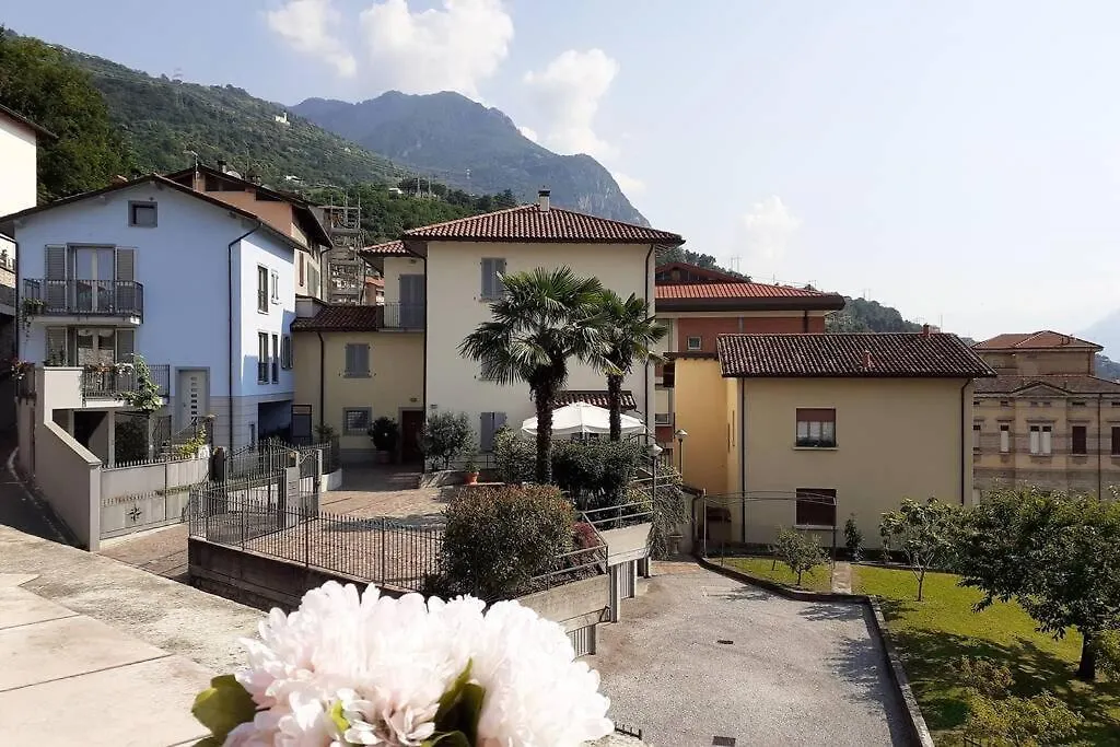 Feel At Home - Casa Loredana Lovere Italien