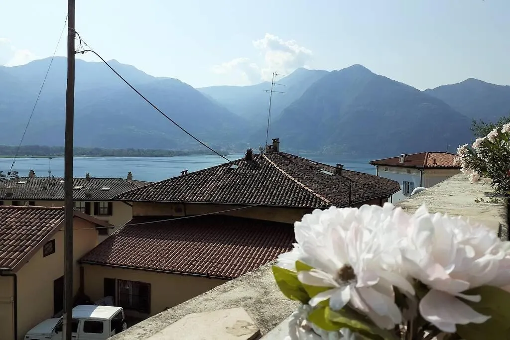 Feel At Home - Casa Loredana Lovere 0*,